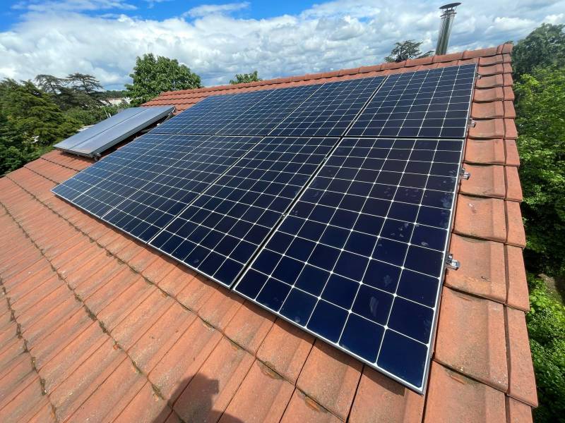 Entreprise solaire pour effectuer une installation photovoltaïque à Vernaison